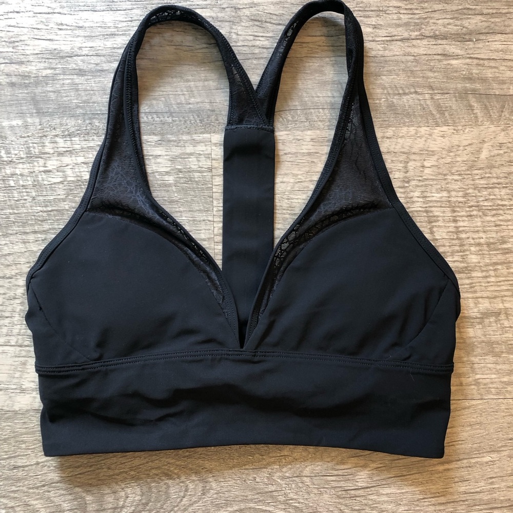 Lululemon yoga bra size 2